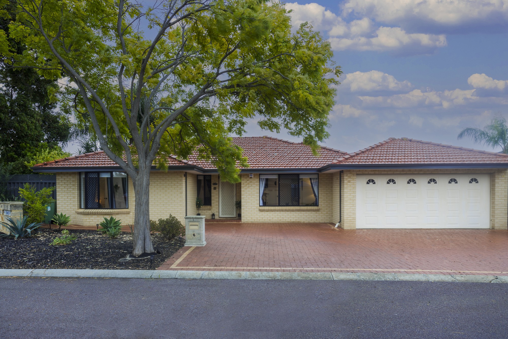 1 Flemington Way Redcliffe WA 6104 House for Sold