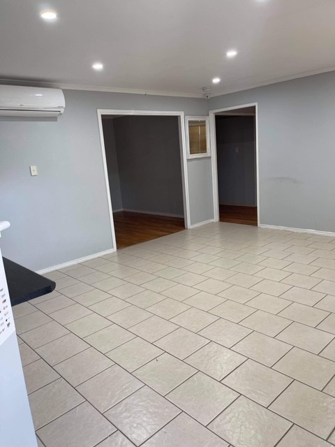 Great Location in Fletcher