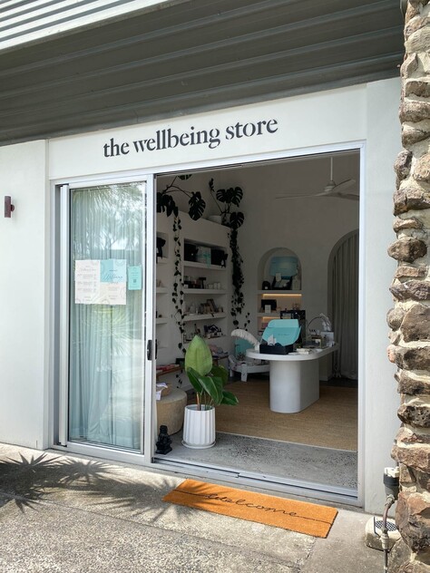 Retail showroom plus office