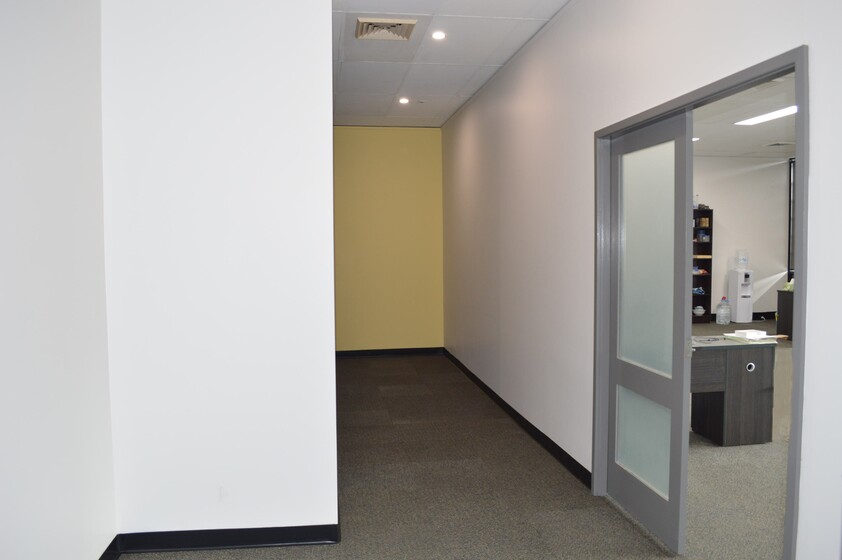 82 sqm Level 1 Office Suite in Cardiff CBD