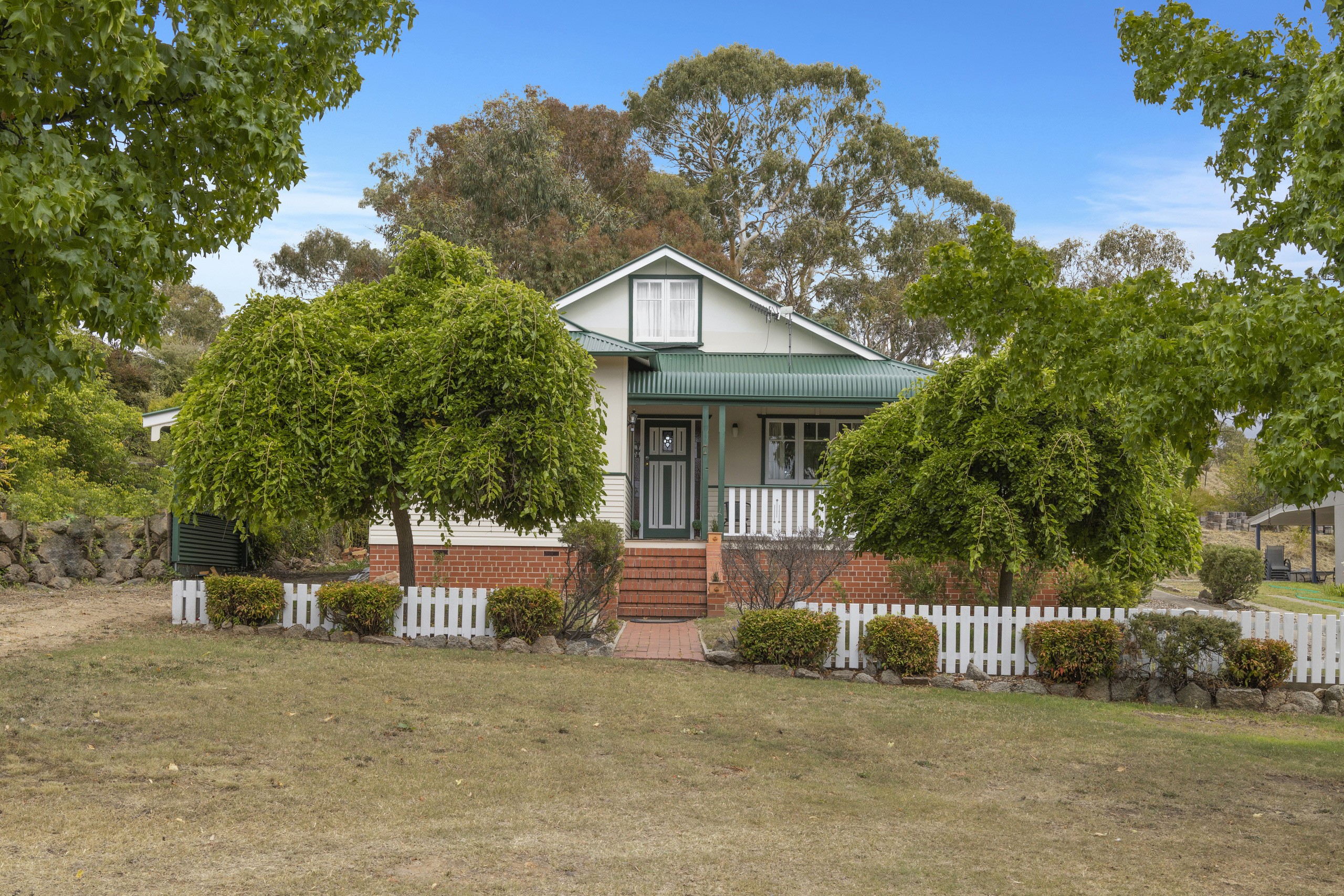 7 Soho Street Cooma NSW 2630 House for Sale