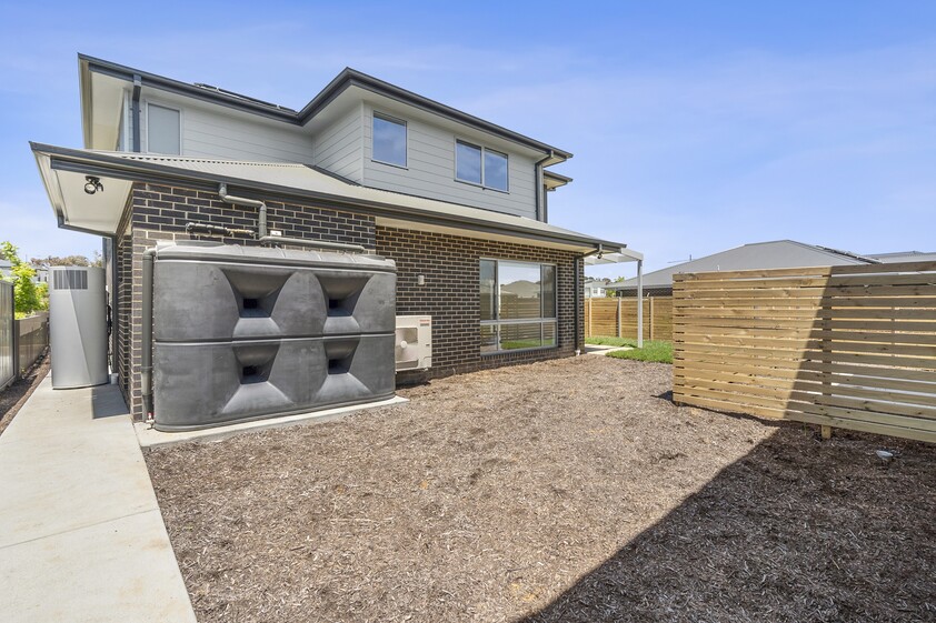 Brand New Luxurious Family House for Lease!