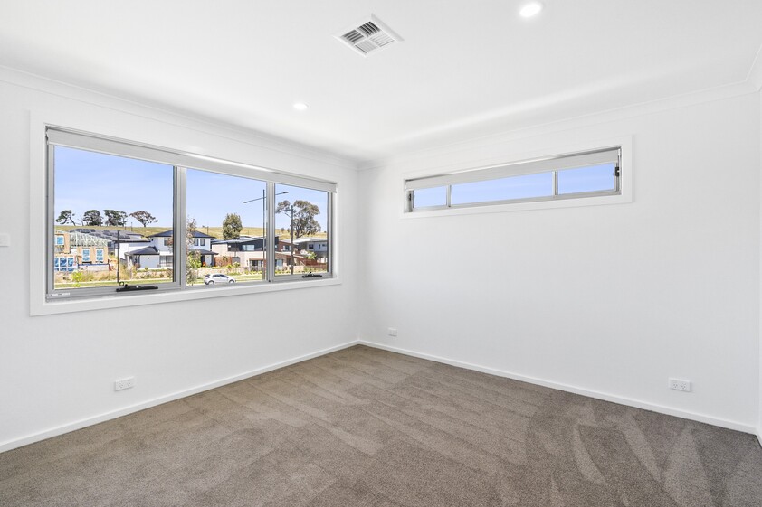 Brand New Luxurious Family House for Lease!