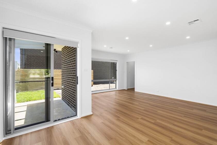 Brand New Luxurious Family House for Lease!