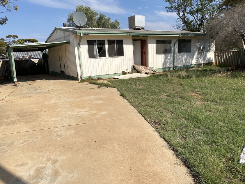 81 Angove Street Norseman WA 6443 House for Sale