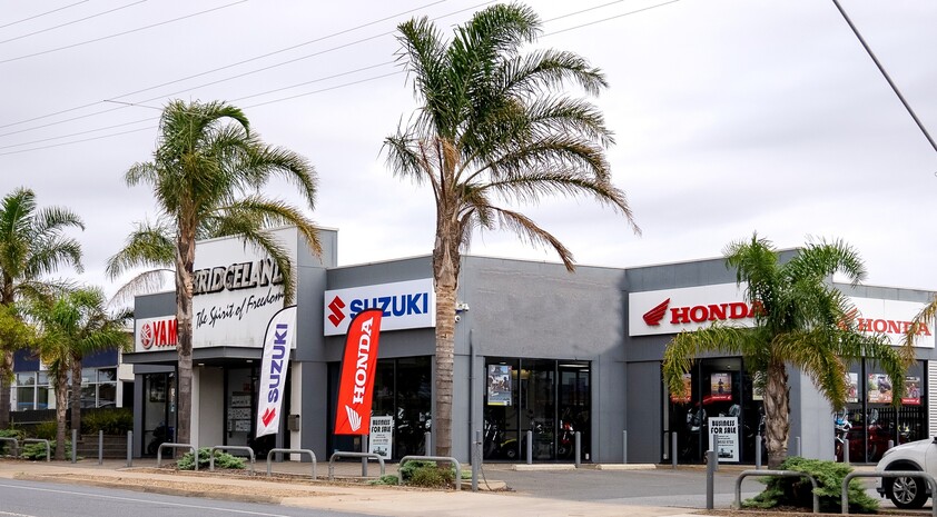 BRIDGELAND MOTORCYCLES DEALERSHIP - SALES & SERVICE - FREEHOLD AVAILABLE