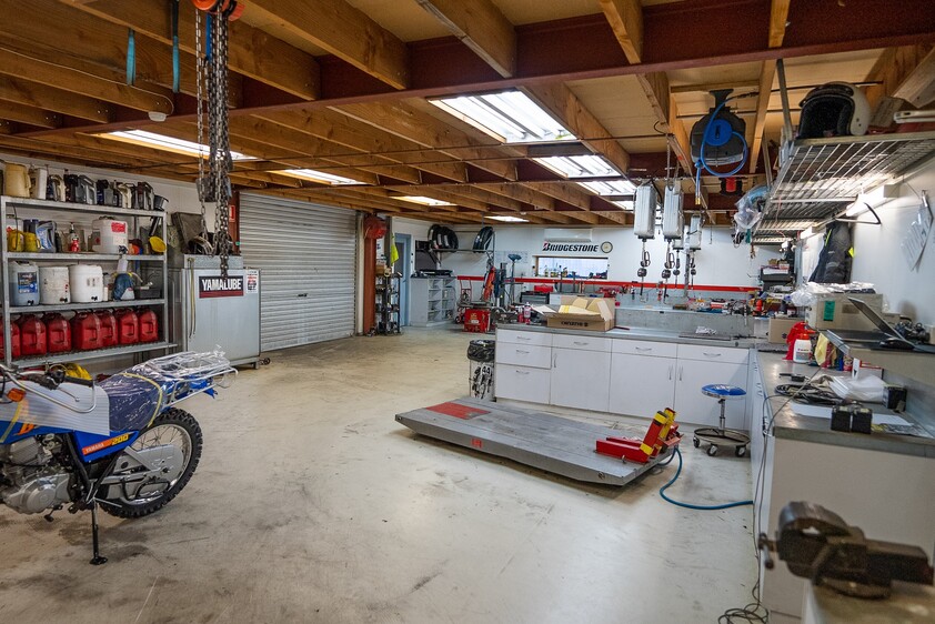 FREEHOLD PREMISES IN PROMINENT POSITION WITH SOLID MOTORCYCLE DEALERSHIP BUSINESS