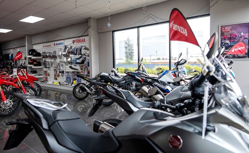 FREEHOLD PREMISES IN PROMINENT POSITION WITH SOLID MOTORCYCLE DEALERSHIP BUSINESS