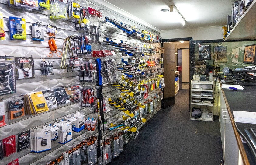 FREEHOLD PREMISES IN PROMINENT POSITION WITH SOLID MOTORCYCLE DEALERSHIP BUSINESS