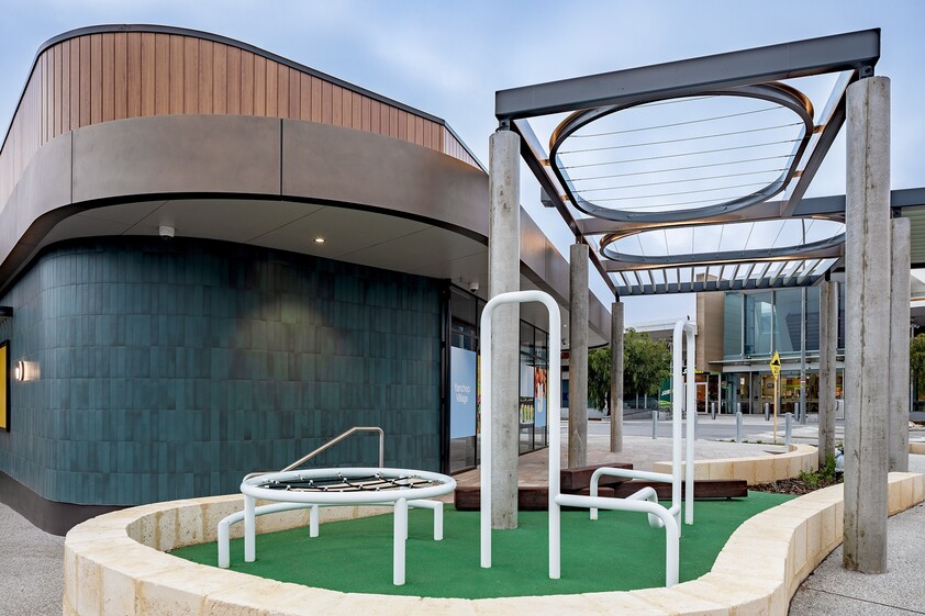 New Coles Yanchep shopping centre now open!