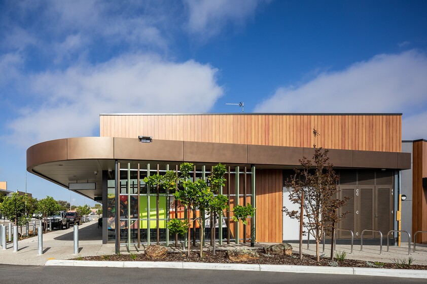 New Coles Yanchep shopping centre now open!