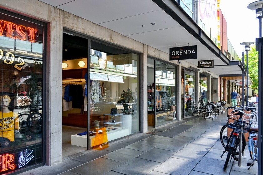 SUPERB LITTLE 50 SQM EAST END RETAIL GEM - ON EBENEZER PLACE