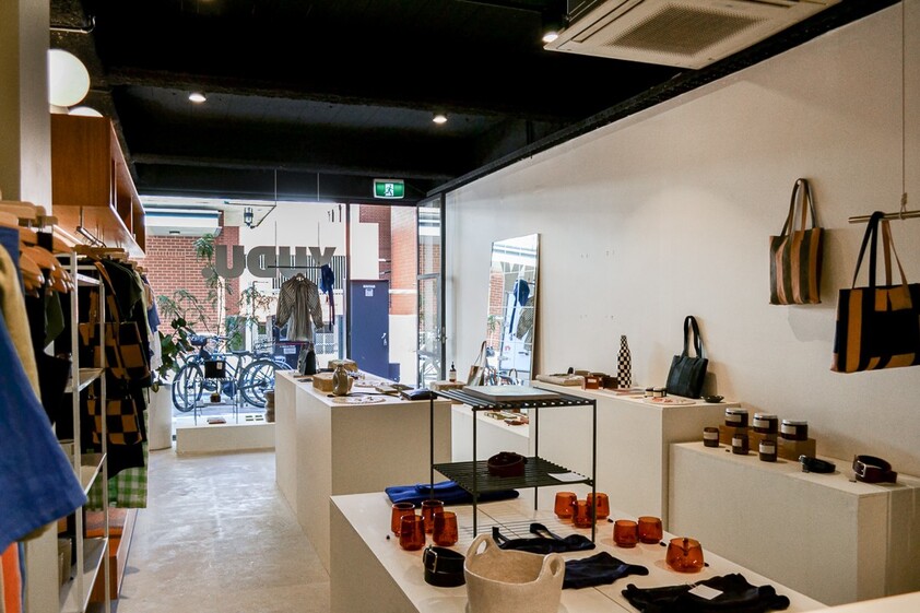 SUPERB LITTLE 50 SQM EAST END RETAIL GEM - ON EBENEZER PLACE