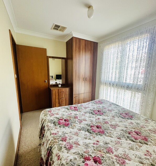4 SALE - Back on the market!