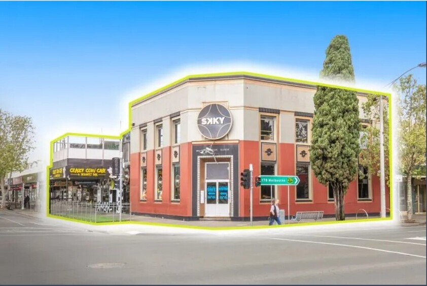 Night club / Pub with full commercial kitchen / Must be sold - Put in an Offer! floor plan