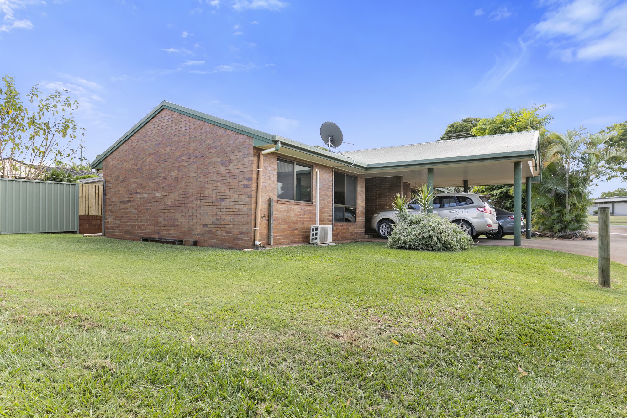 2 Mungomery Street Childers Qld 4660 - Block Of Units For Sale - Owner 