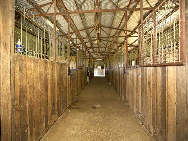 SUPERB EQUESTRIAN COMPLEX FOR LEASE - LONG LEASE AVAILABLE