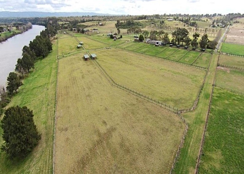 SUPERB EQUESTRIAN COMPLEX FOR LEASE - LONG LEASE AVAILABLE