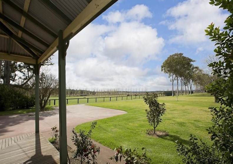SUPERB EQUESTRIAN COMPLEX FOR LEASE - LONG LEASE AVAILABLE