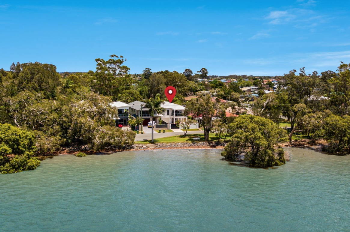 109 Torquay Rd Redland Bay QLD 4165 House for Sold