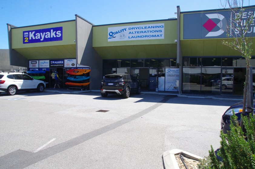 Showroom / Warehouse / store front
