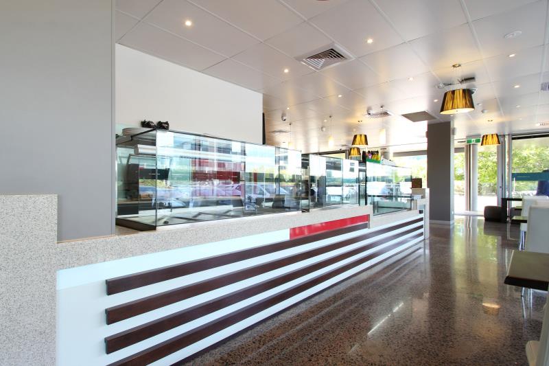 Turn Key Operation Cafe/Restaurant/Function Venue For Sale in Modern Business Park