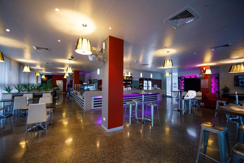 Turn Key Operation Cafe/Restaurant/Function Venue For Sale in Modern Business Park