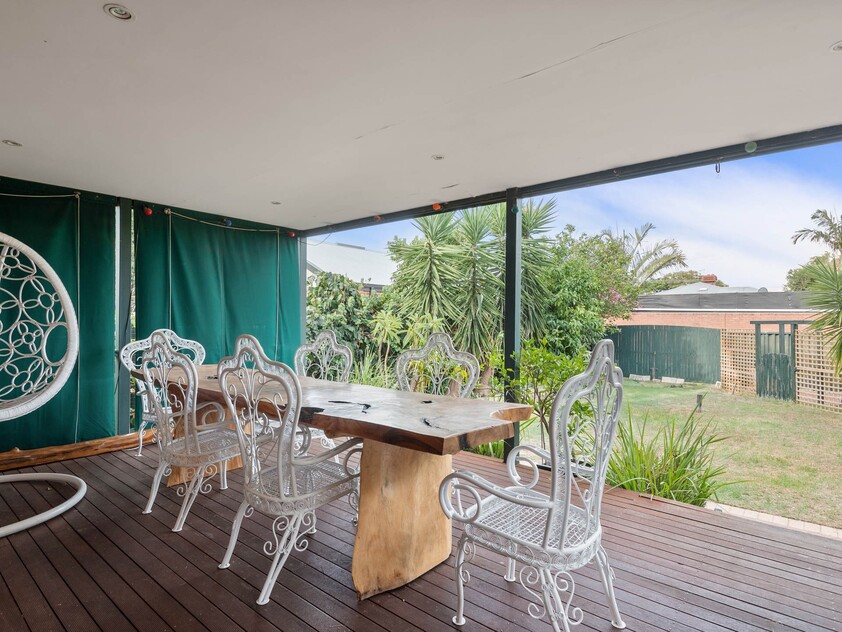 Renovated two storey family home in prime location