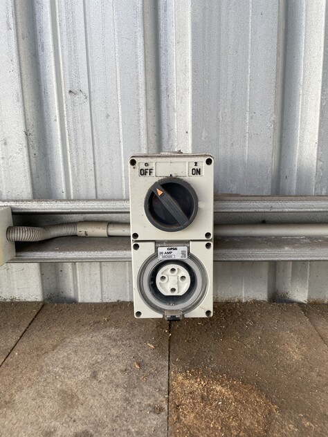 Car Yard / Hard stand display yard