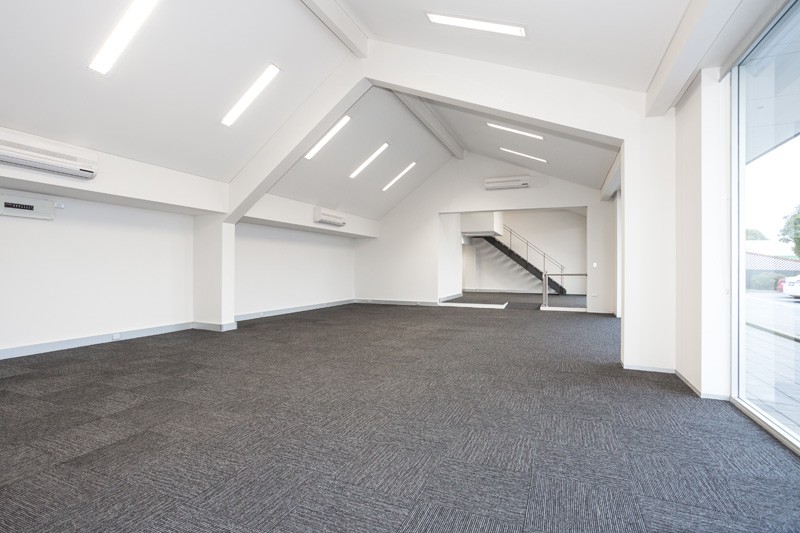 SUPERB MODERN SPACE OF 159 SQM PROSPECT ROAD VILLAGE HEART
