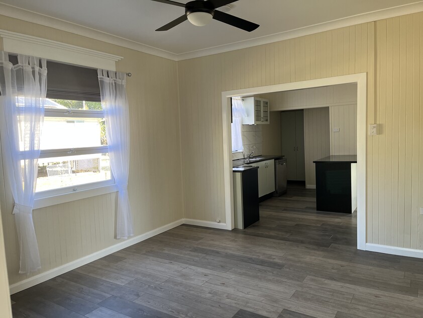 77 Chester street Nanango QLD 4615 House for Rent