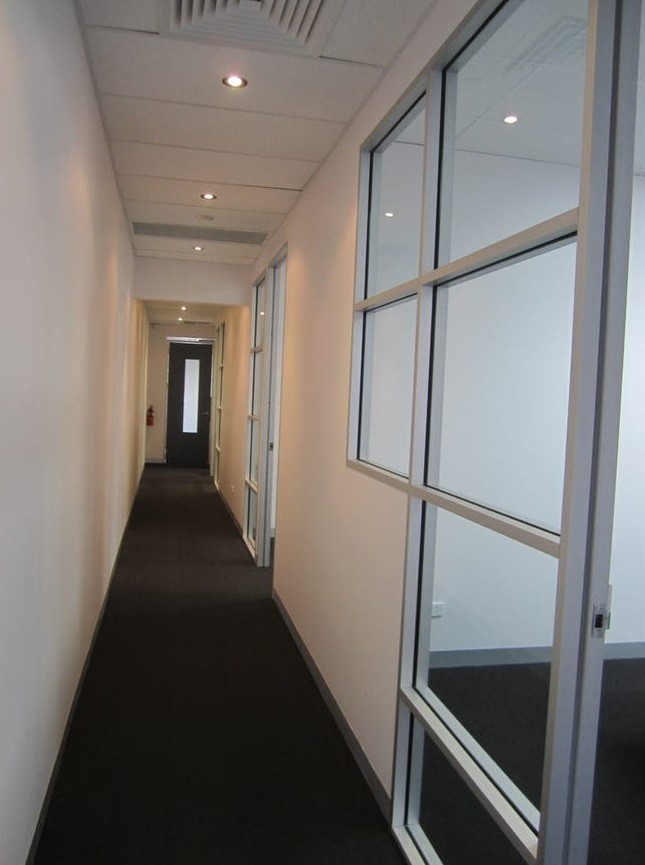 Modern Offices For Lease - High Exposure with over 30,000 cars daily - City Fringe