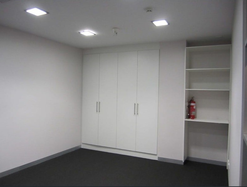 Modern Offices For Lease - High Exposure with over 30,000 cars daily - City Fringe