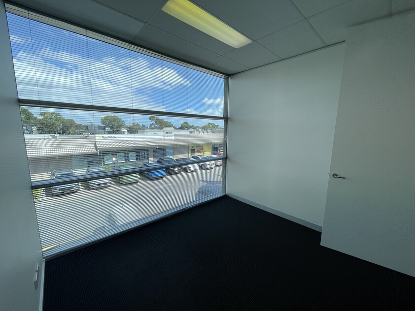 TREATMENT ROOMS/OFFICE/MEDICAL - LANDLORD INCENTIVES
