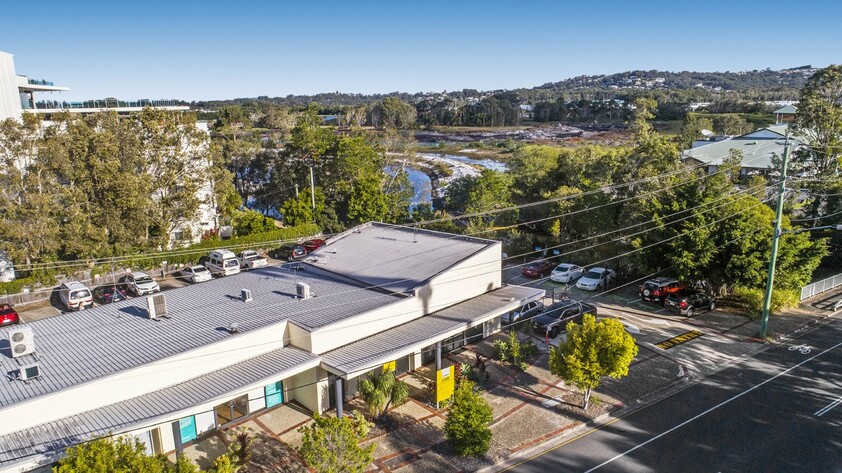 83m2 modern medical/ allied health on Plaza Parade
