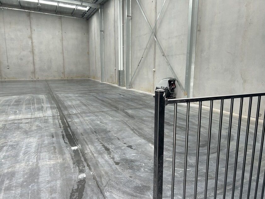 Office/factory warehouse