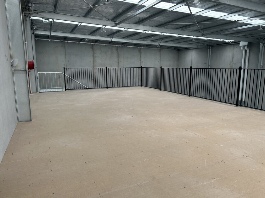Office/factory warehouse