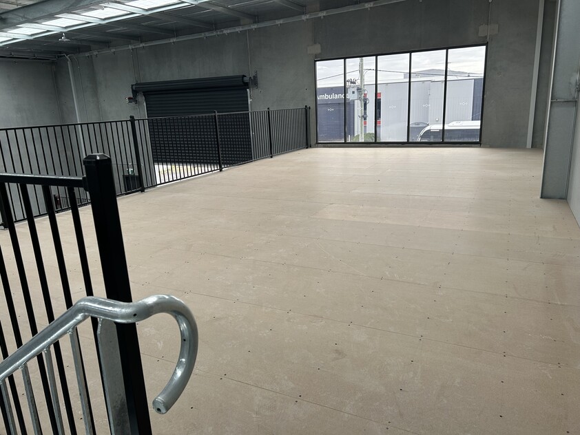 Office/factory warehouse