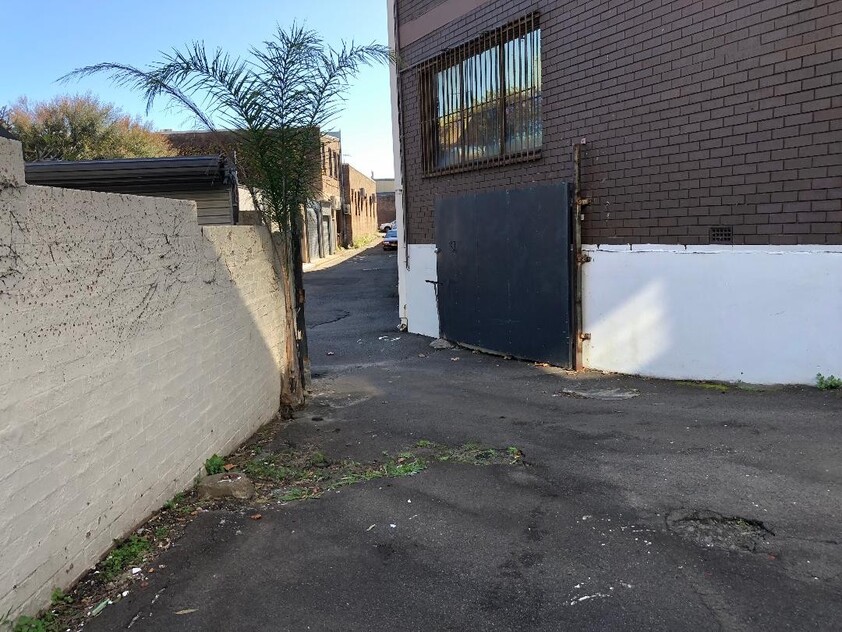 Zoning 4-1 FSR for commercial zone and 3.5 FSR for social housing - 128 botany rd Alexandria NSW 2015