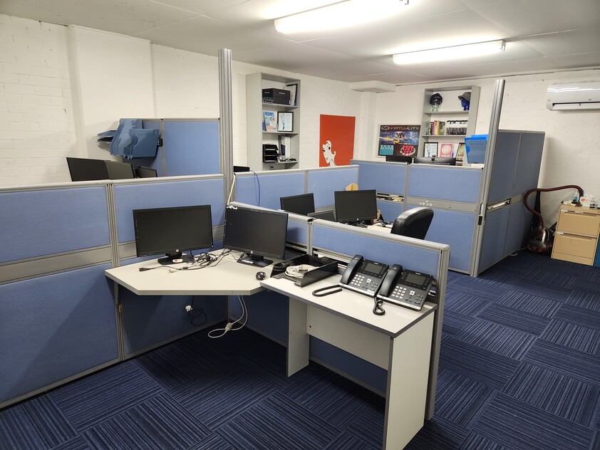 Turn key fully fitted office space with Fibre 1000 internet and all outgoings included