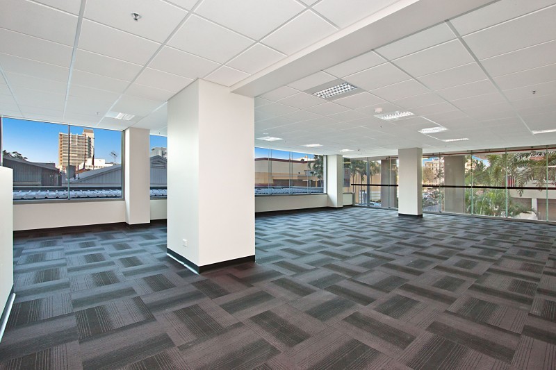 Commercial Space Available: Prime Location, Endless Possibilities!