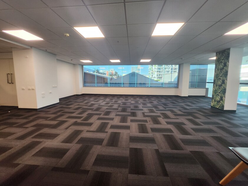 Commercial Space Available: Prime Location, Endless Possibilities!