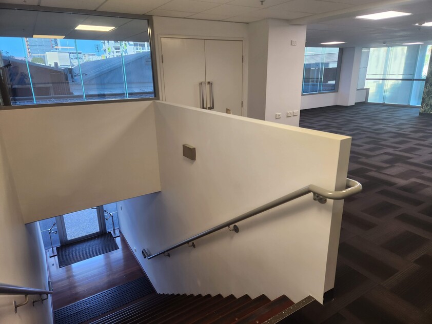 Commercial Space Available: Prime Location, Endless Possibilities!
