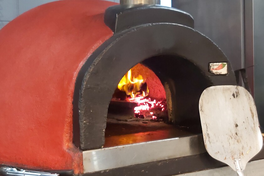 Cafe, Restaurant & Pizzeria