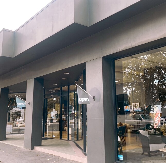 Blue Chip Furniture Store in Bendigo - Priced to Sell!