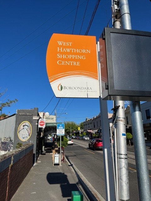 Versatile property for lease in Hawthorn Prime signage opportunity with all amenities on your doorstep!