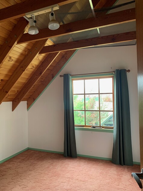 House for sale Beautiful East Coast of Tasmania - Peaceful Country Living, Minutes from the Coast. Country Charm on the Edge of Triabunna