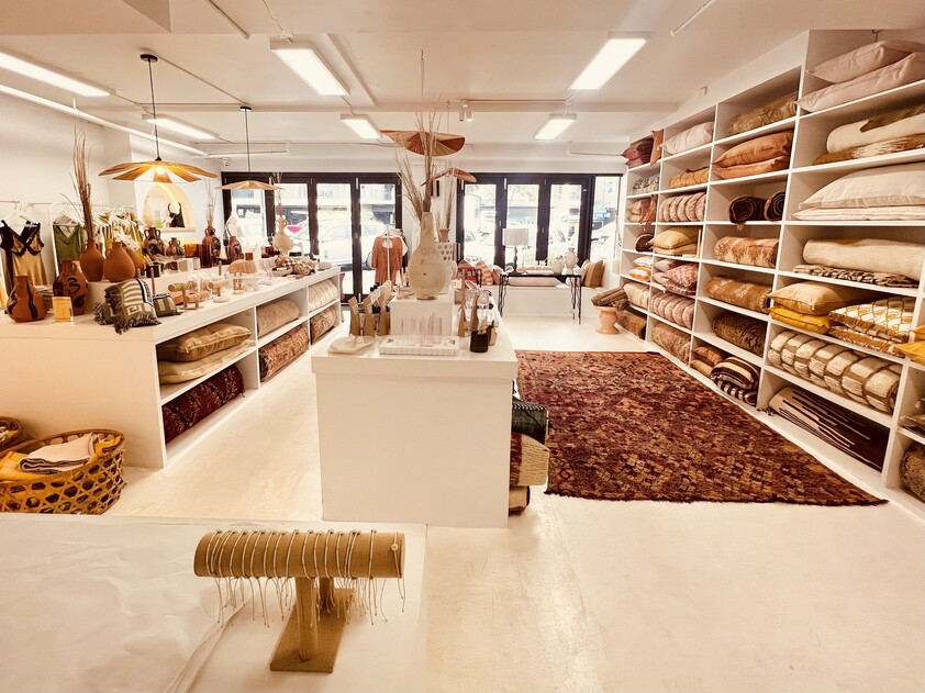 84m2 rare opportunity in sought after retail pocket