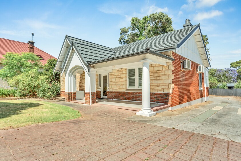 Glen Osmond Road - Office Building with 5 Offices For Lease