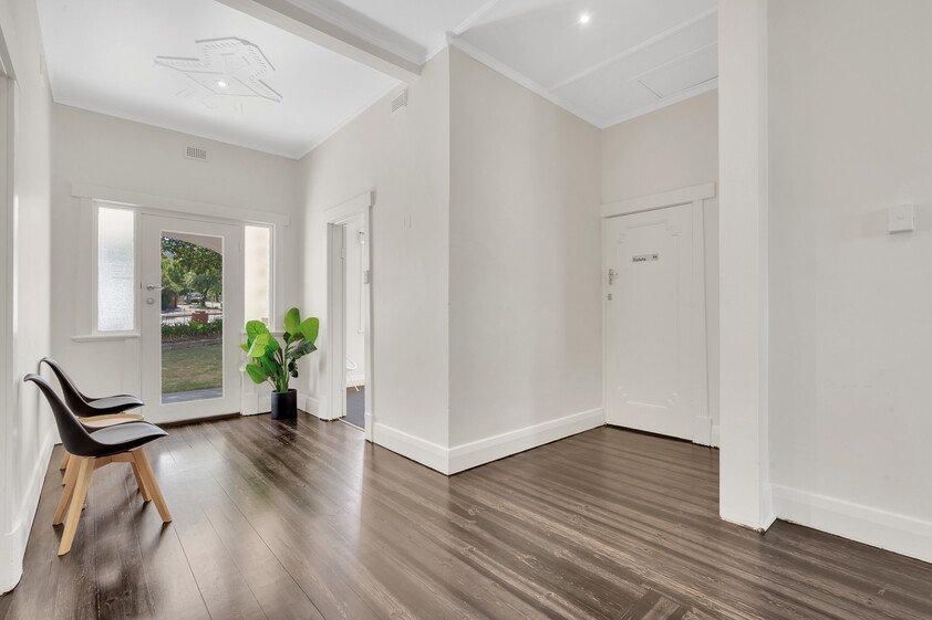 Glen Osmond Road - Office Building with 5 Offices For Lease